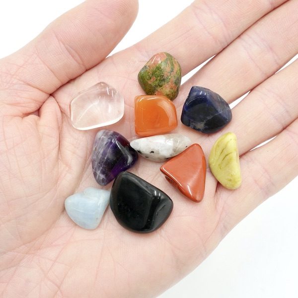 10 Chakra Healing Mini Crystal Kit1 3
