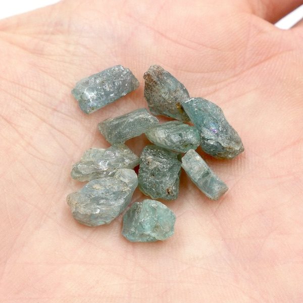 Green Apatite Rough Pieces XXS Pack of 10 >1g 3