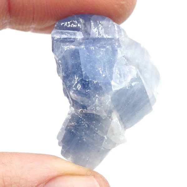 Blue Calcite rough pieces 10-20g 2
