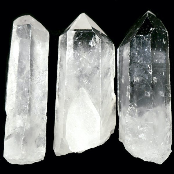 Quartz, Clear Crystal Natural Point 7-8cm 1 Q07 19