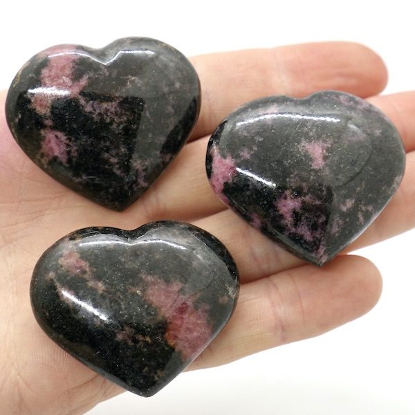 Rhodonite & Chromite Polished Hearts 40-60g 3
