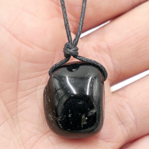 Tourmaline Crystal Healing Necklace 3 HNTO1